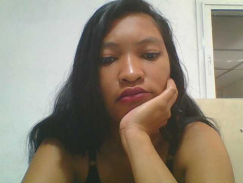 Martiniah webcam model stream image