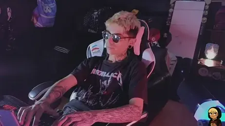 AcidMilo webcam model stream image