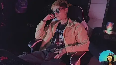 AcidMilo webcam model stream image