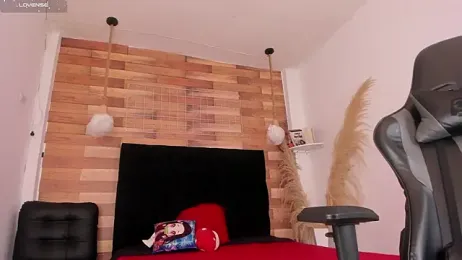 Emily_brown04 webcam model stream image