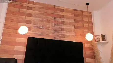 Emily_brown04 webcam model stream image