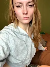 xxxzoeyslifexxx webcam stripchat model stream image