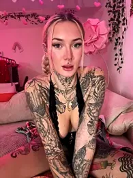 Stella-Kink webcam model stream image