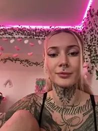 Stella-Kink webcam model stream image