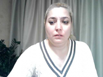 KickaIricka webcam model stream image