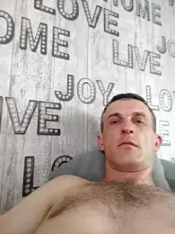 1983ADAM webcam model stream image