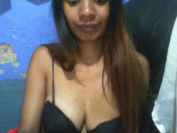 Mumul webcam model stream image