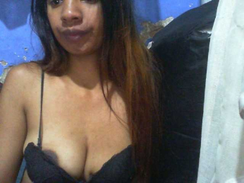 Mumul webcam model stream image