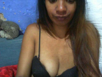 Mumul webcam bongacams model stream image