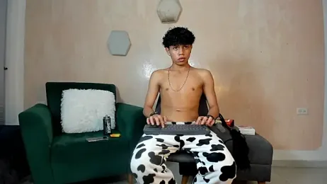 _taylor_black webcam model stream image