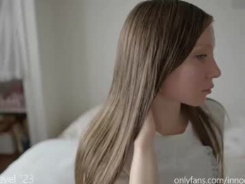 pureangeldolores webcam chaturbate model stream image