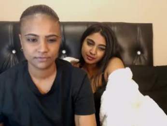 delilah_blazee webcam model stream image