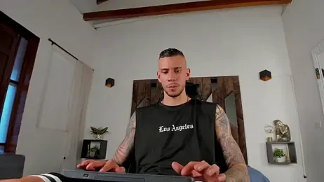 J_king__ webcam model stream image