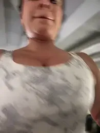 Insane_Issa webcam model stream image