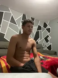 CHARLY-- webcam model stream image