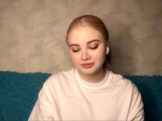 Corene Haroun webcam flirt4free model stream image