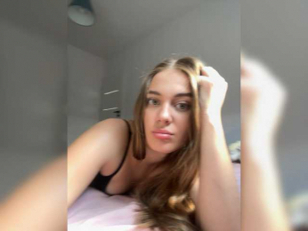 Alisa3 webcam model stream image