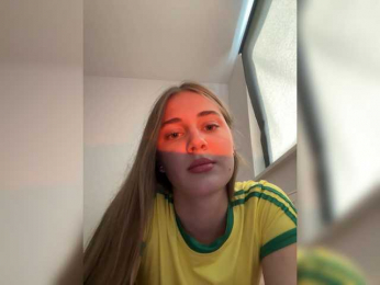 Alisa3 webcam model stream image