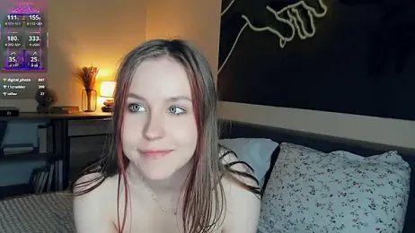 MaliaBourraine webcam stripchat model stream image