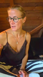 xcYola webcam model stream image