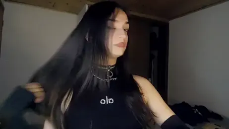 Dollbehavior_ webcam model stream image