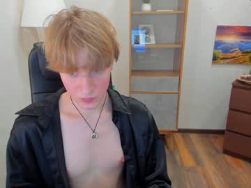 wet_angell webcam model stream image