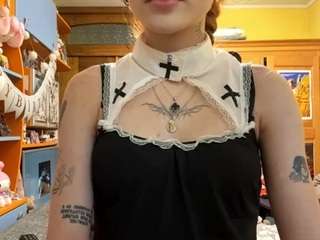 slyviapao webcam model stream image