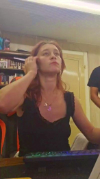 Madile webcam model stream image