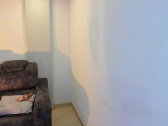 scarbadgirl_ webcam model stream image