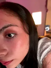 ZaraaFox webcam model stream image