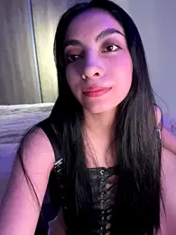 ZaraaFox webcam model stream image
