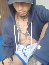Tattoboy19cm webcam stripchat model stream image