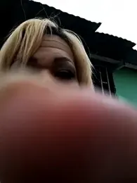 blondebitchlitle webcam model stream image