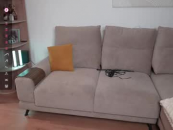 clyde_heart webcam model stream image