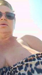 LindaL69 webcam model stream image