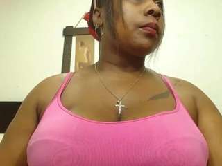 chole12owens webcam model stream image