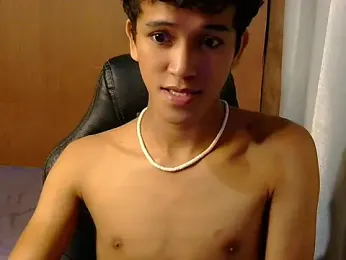 hugekenbigcock webcam model stream image