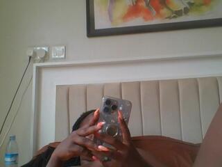 Sweet Shani webcam model stream image