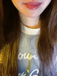 Uyennii02 webcam model stream image