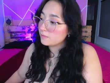 missloise webcam model stream image