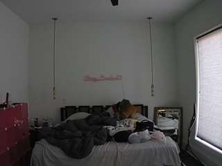 voyeurcam-lacemelacey-01 webcam model stream image