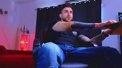 MightyAaronX webcam model stream image