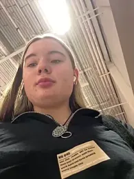 StephanieMur webcam model stream image