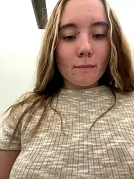 StephanieMur webcam stripchat model stream image