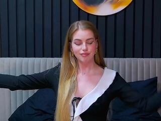 Milana Celeste webcam model stream image