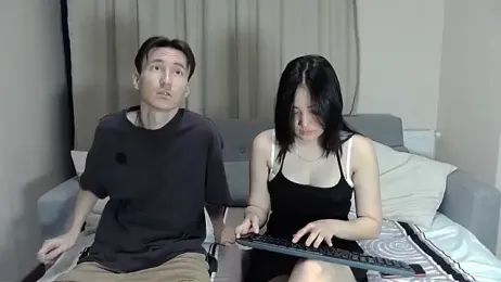 KyleAndJulia webcam model stream image