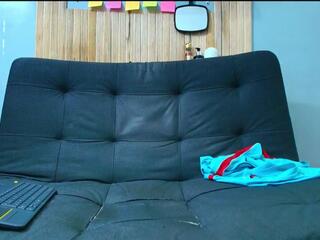 Malcom Pierce webcam model stream image