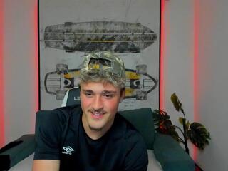 Wade Townes webcam flirt4free model stream image