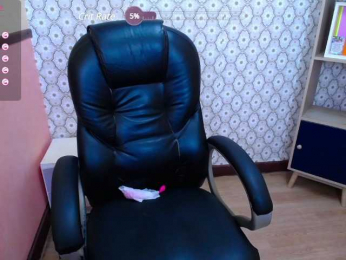 CrystinaDiaz webcam model stream image