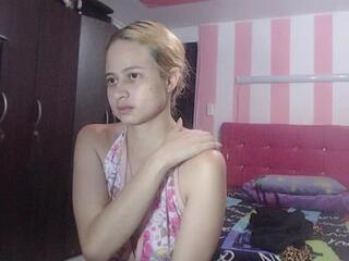Amanda Roses webcam model stream image